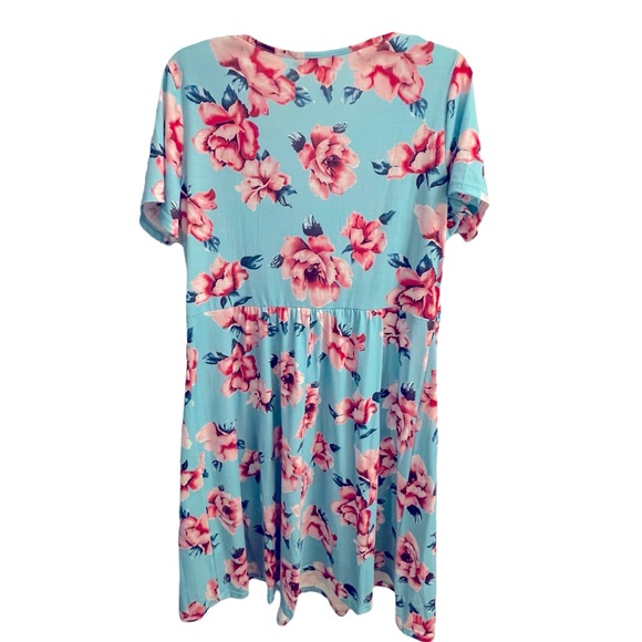 Quinee Maternity Nursing/Breastfeeding Dress - Picture 5 of 8